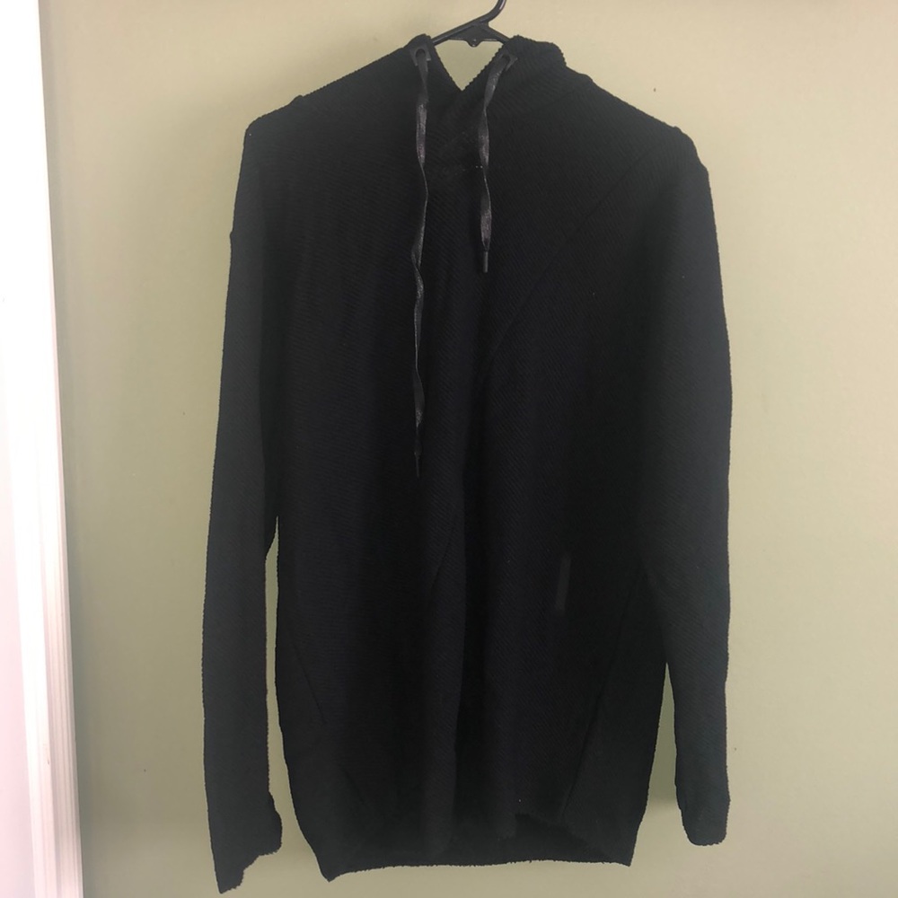 MENS LARGE BLACK SWEATER LARGE